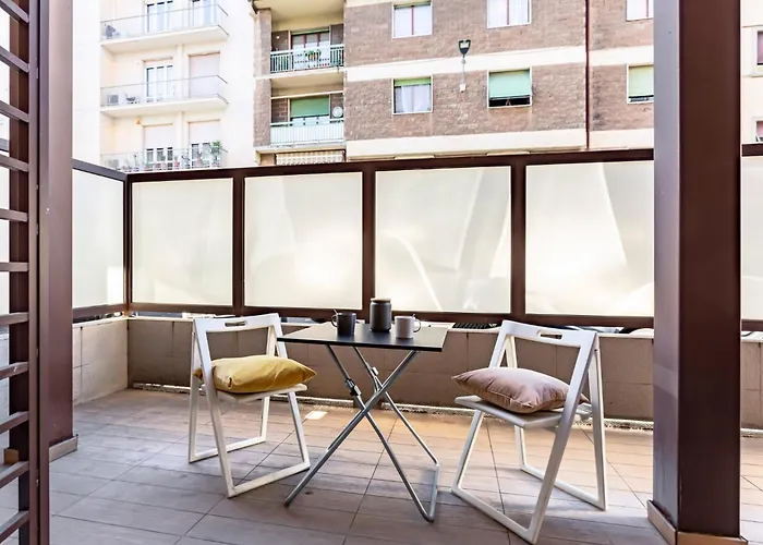 Guesthost - Cozy With Small Terrace *